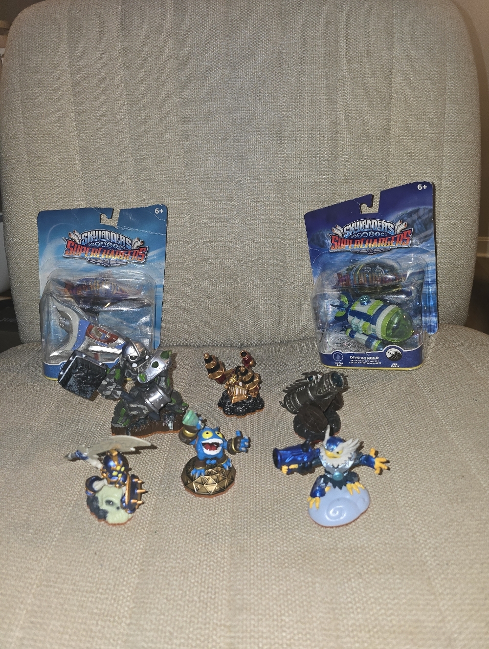 Skylanders Figures - Lot Of 8 - Tested And Working